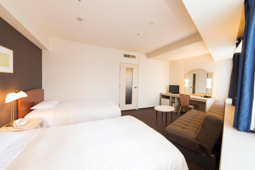 Yokohama Isezakicho Washington Hotel מראה חיצוני תמונה