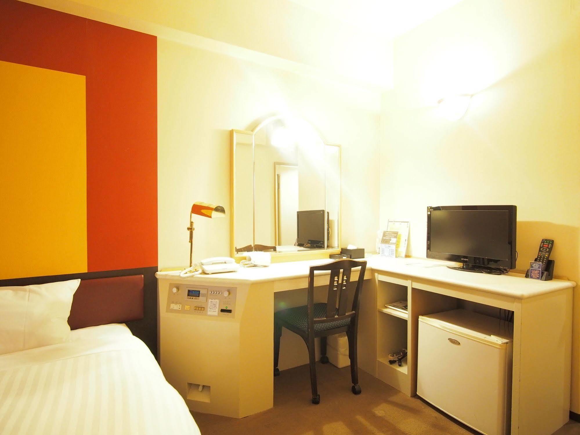 Yokohama Isezakicho Washington Hotel מראה חיצוני תמונה