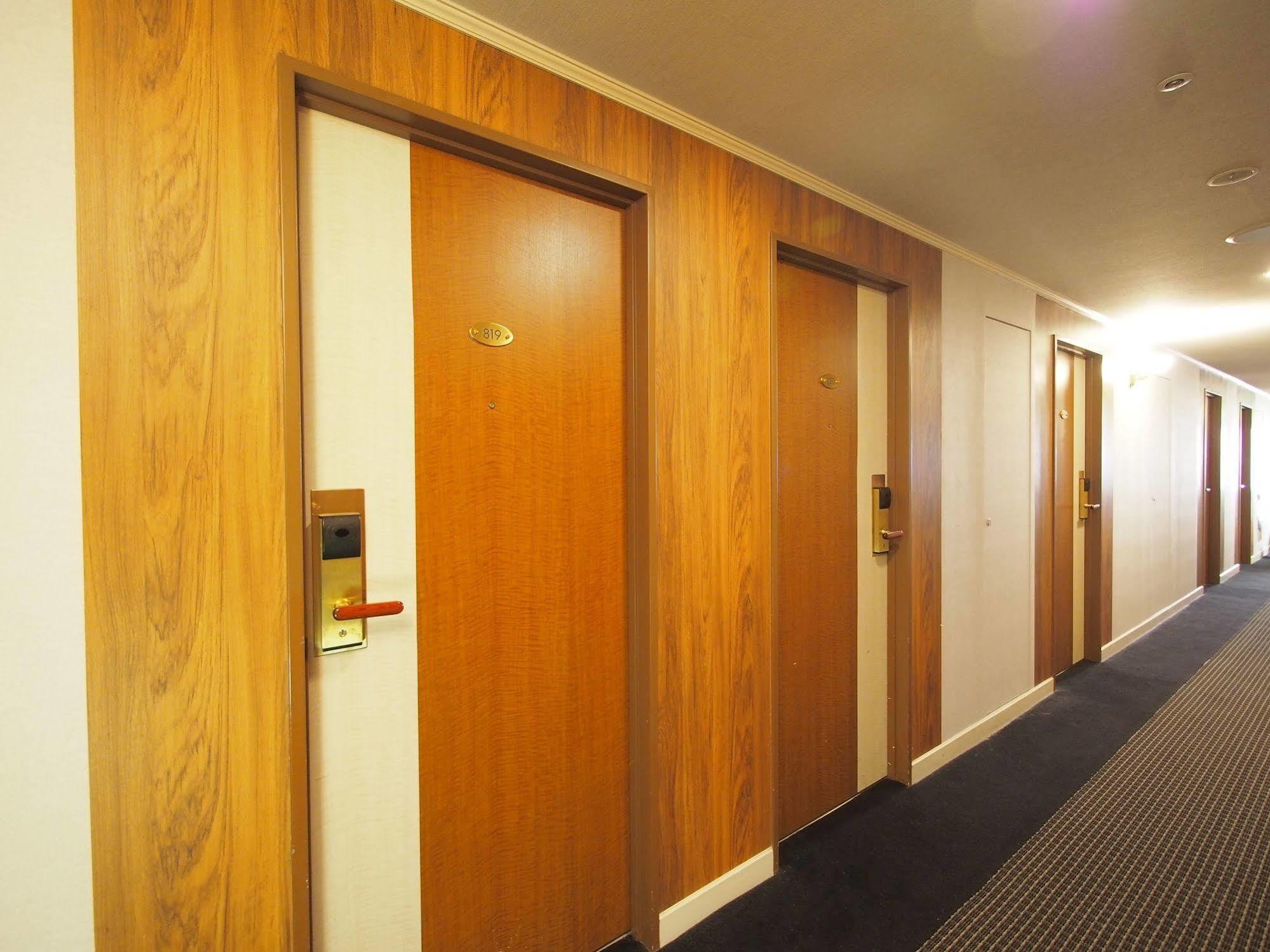 Yokohama Isezakicho Washington Hotel מראה חיצוני תמונה